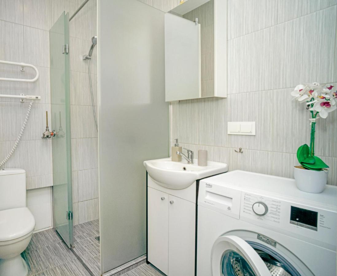 Cozy Stay Apartment Kaunas Kültér fotó
